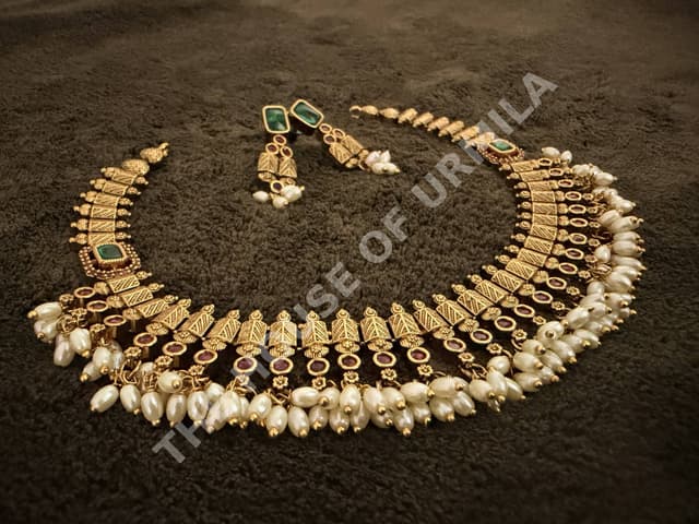 LAKSHANA - Antique Temple Emerald & Pearl Necklace Set
