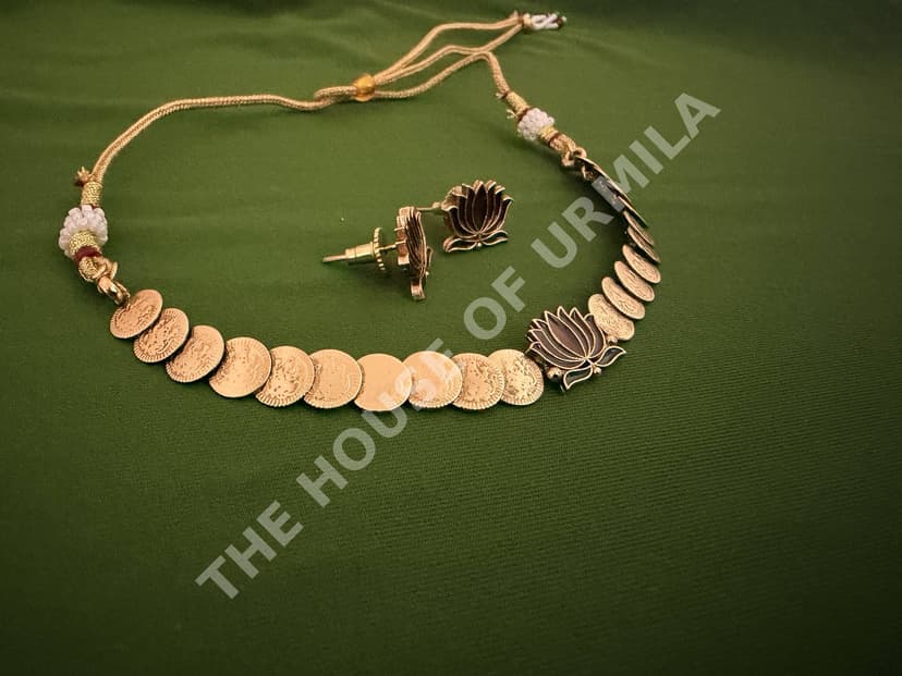 Lakshmi embossed Kasu Mala with Lotus Chocker Set