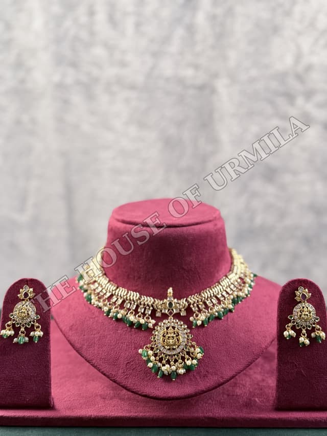 PADMINI — Temple Jewellery Lakshmi Pendant Necklace