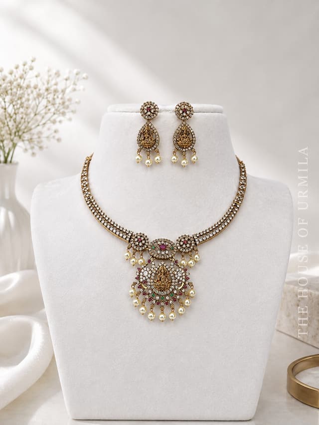LAKSHMI — Antique Temple Hasli Necklace Set