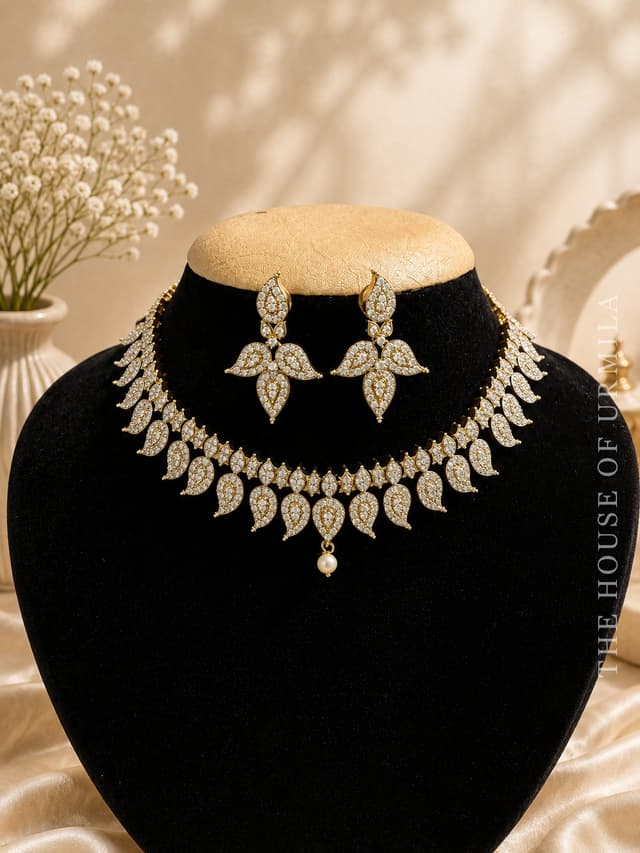 VRINDA — CZ Paisley Choker Set