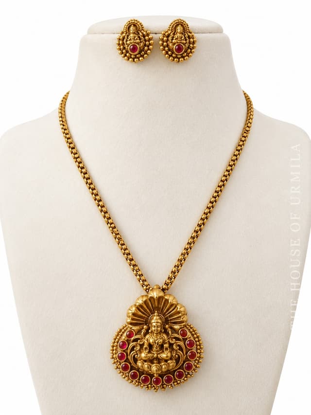 SAMPADA — Temple Jewellery Lakshmi Sunburst Pendant Necklace Set